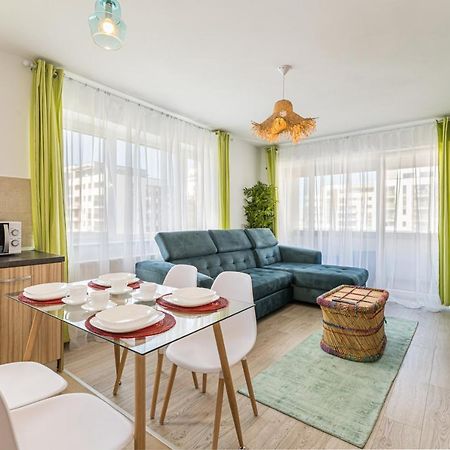 Appartement Bwa Zen à Braşov Extérieur photo